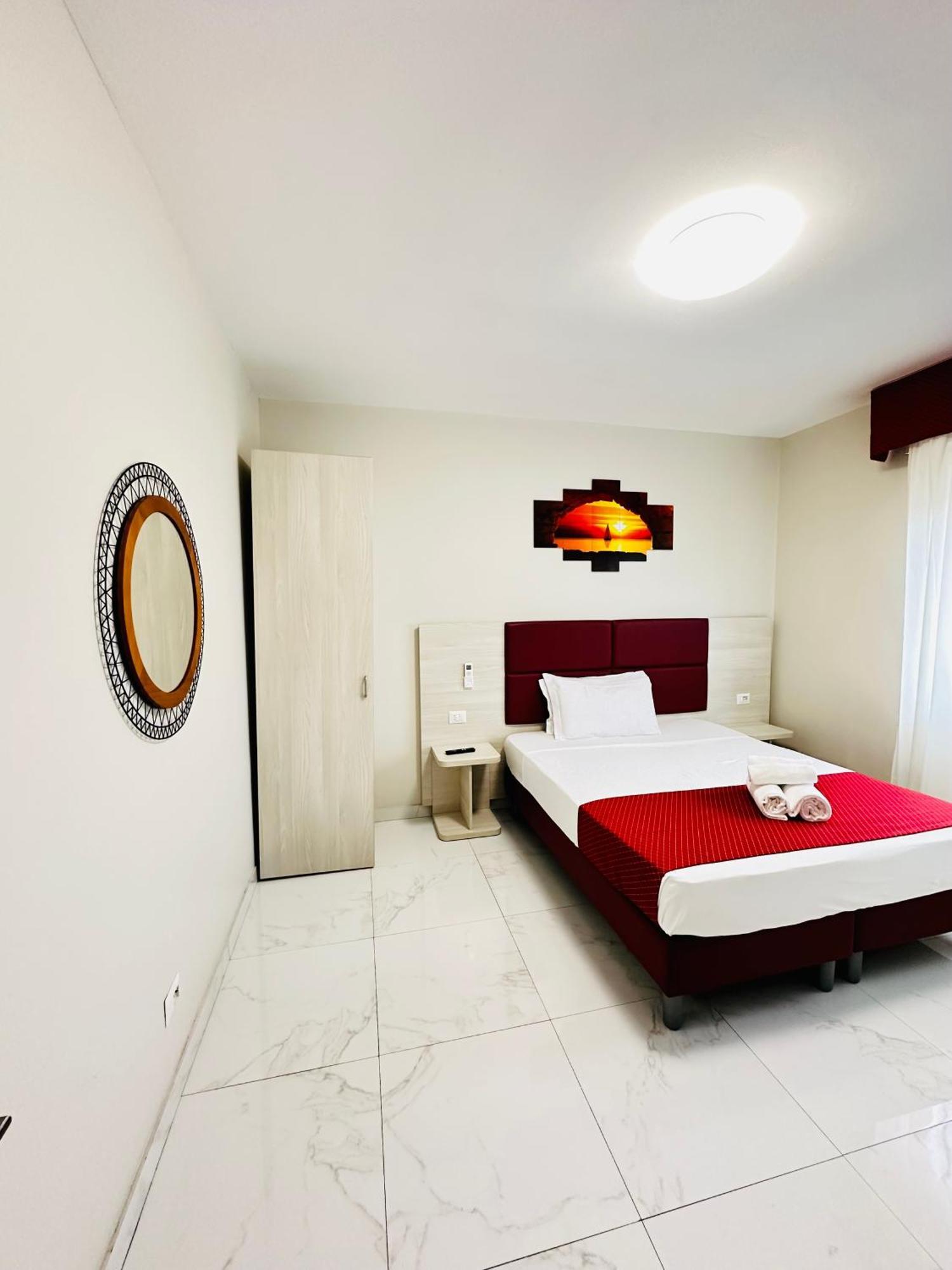 Dream Hub Hotel Mestre Luaran gambar